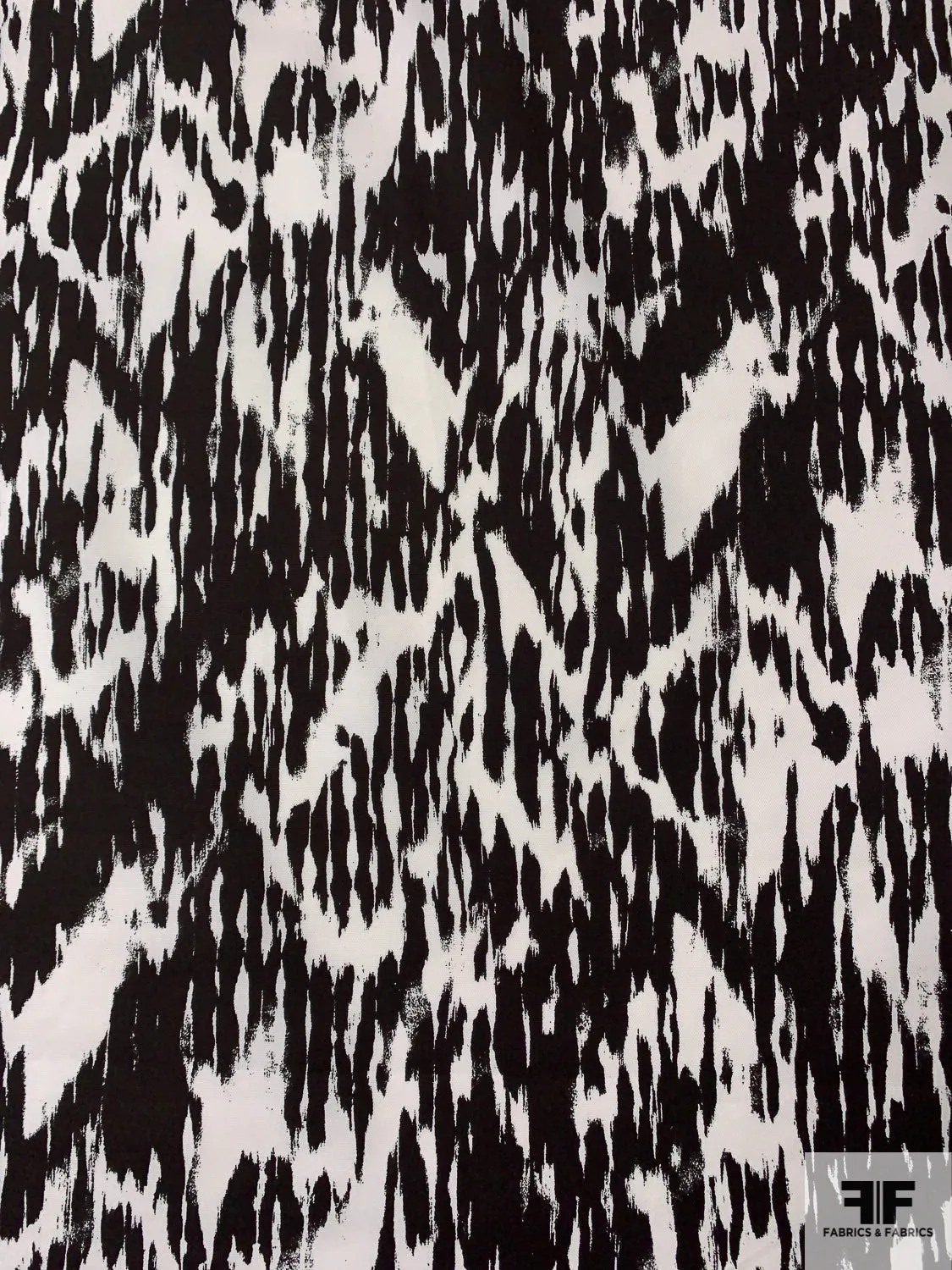 Abstract Streaks Lightweight Printed Cotton Canvas - Darkest Espresso / Off-White