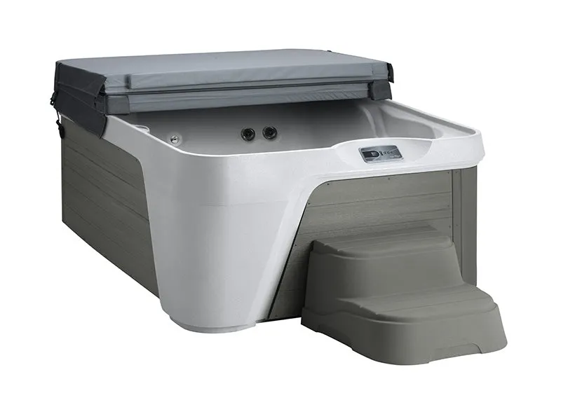 Azure Hot Tub by Freeflow Spas