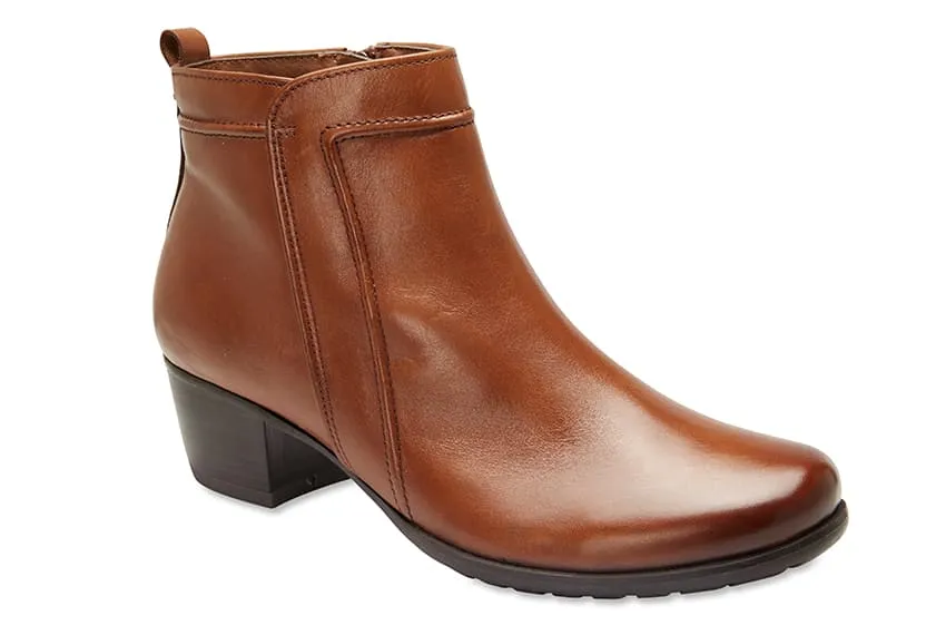 Boston Boot in Cognac Leather