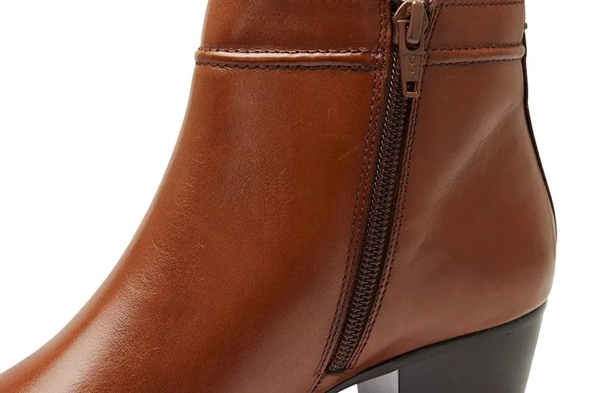 Boston Boot in Cognac Leather
