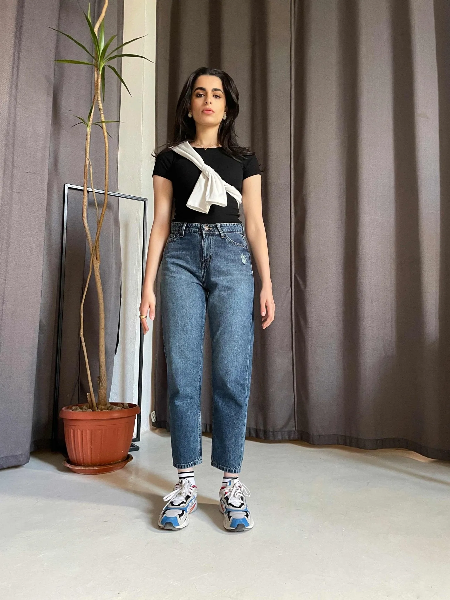 Dark Blue Mom-Fit Jeans.