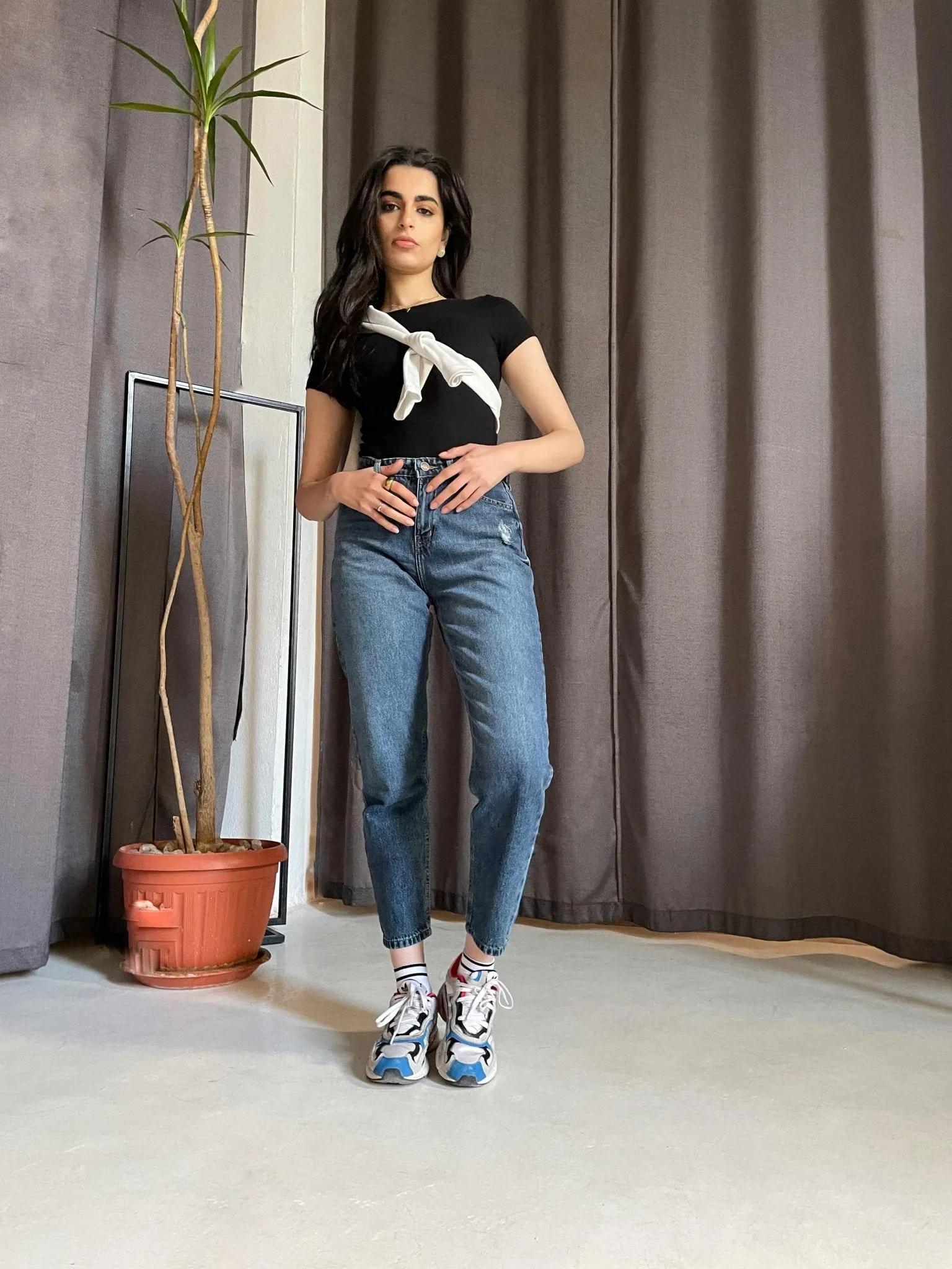 Dark Blue Mom-Fit Jeans.