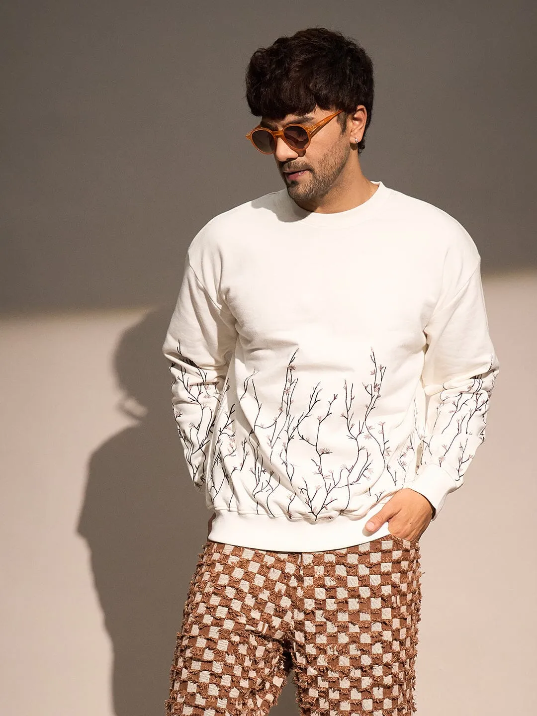 Ecru Embroidery Oversized Sweatshirt