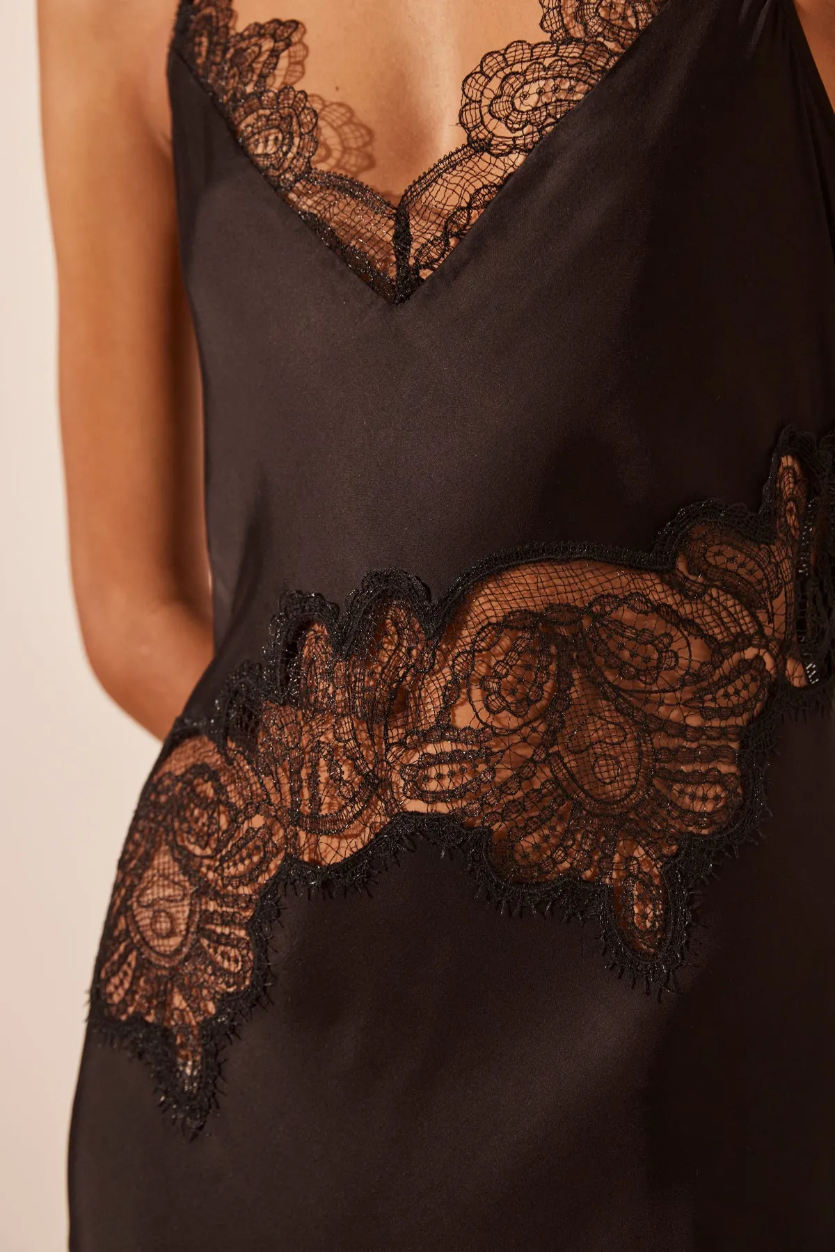 JAMILA LACE PANELLED MAXI DRESS - BLACK