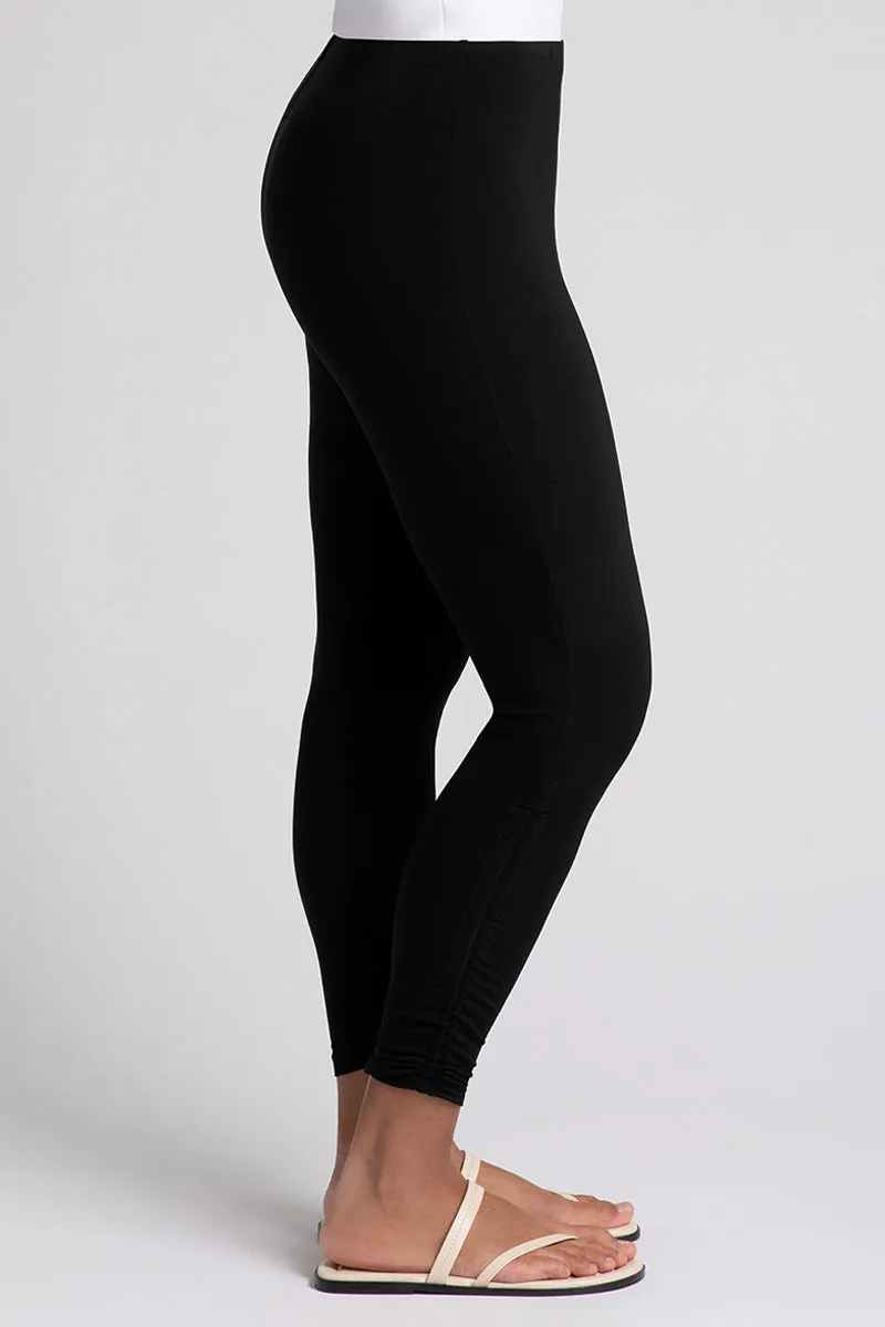 Revelry Ruched Legging | Black