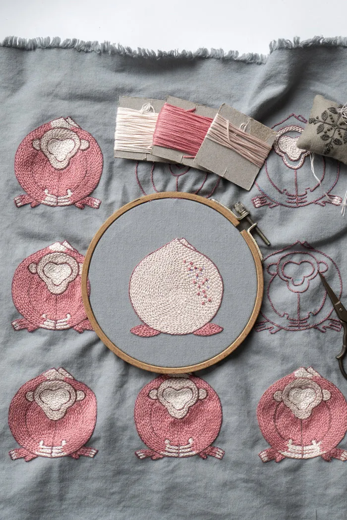 Small Living Room Wall Art ，Hand-Embroidered Monkey and Peach Design