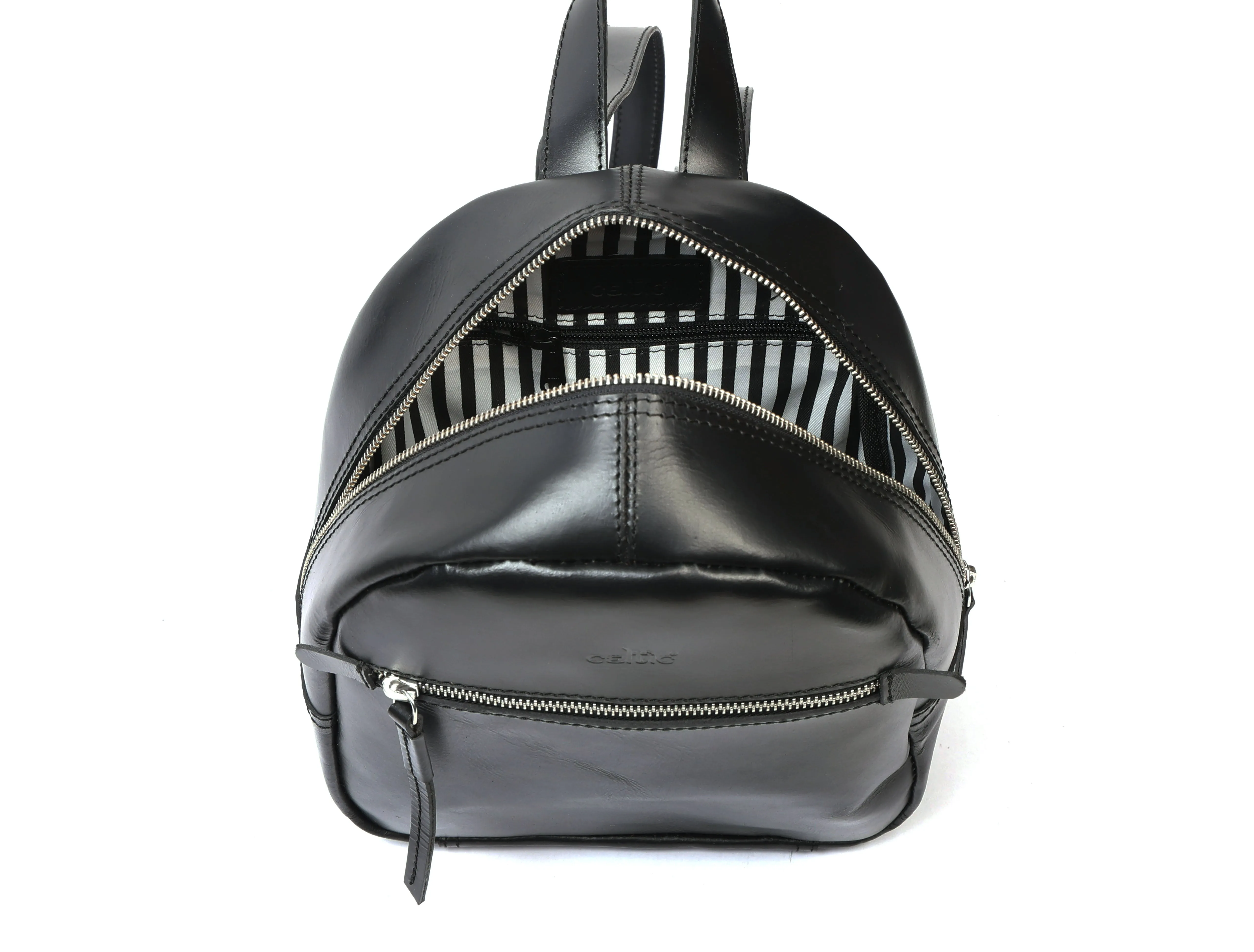 Stylish Small Leather Backpack: Durable & Chic Carryall, Art: BG-1575