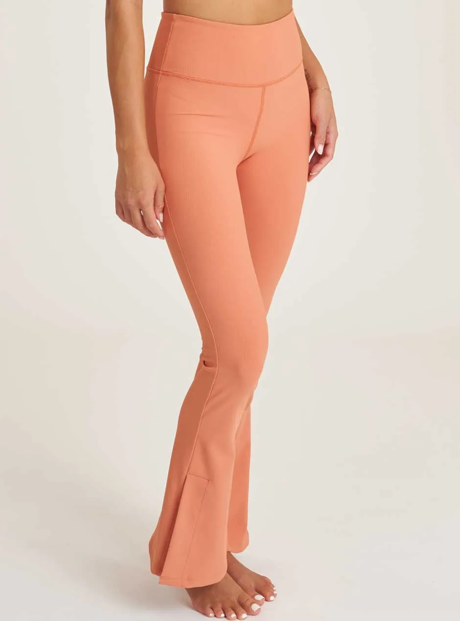 Thrive Société Women's Side Slit Flare Leggings - Ochre Orange