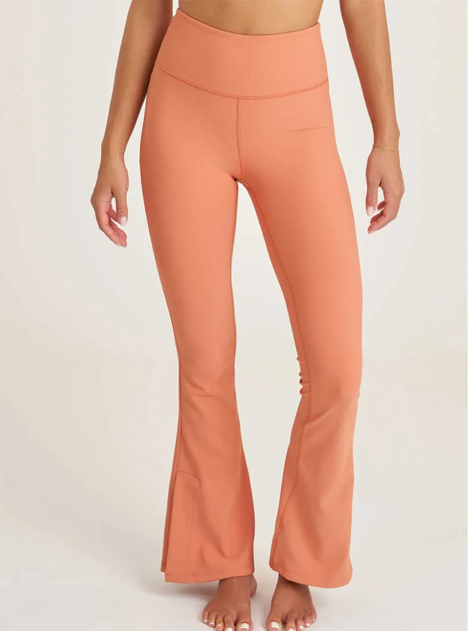 Thrive Société Women's Side Slit Flare Leggings - Ochre Orange